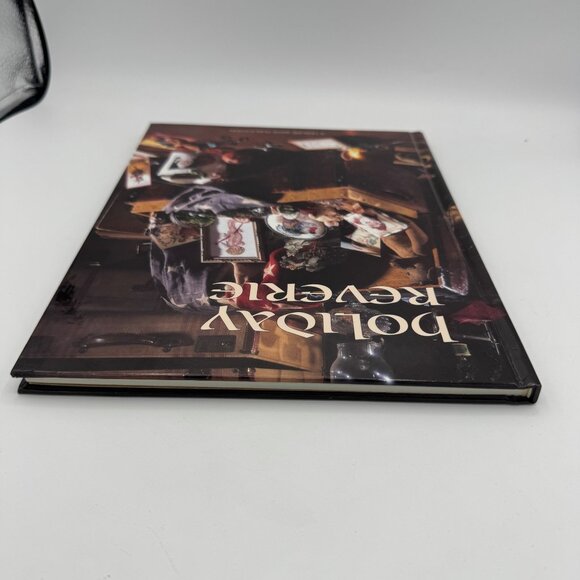 Holiday Reverie Cross-Stitch Pattern Book By Leisure Arts 1997 - Picture 9 of 11